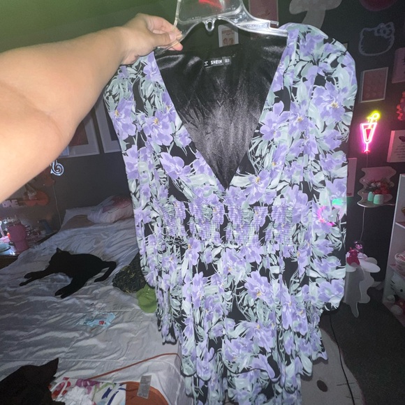 Shirred Panel Layered Ruffle Hem Floral Dress - Picture 5 of 6